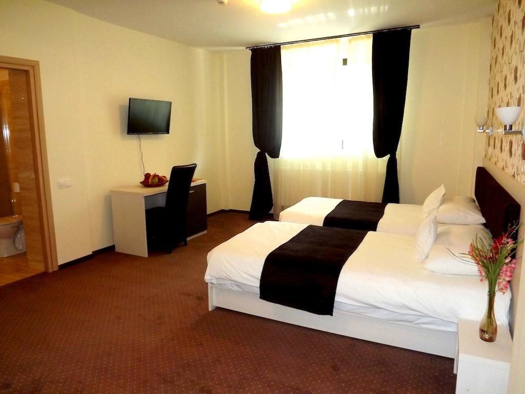 West Plaza Residence Bucureşti Phòng bức ảnh