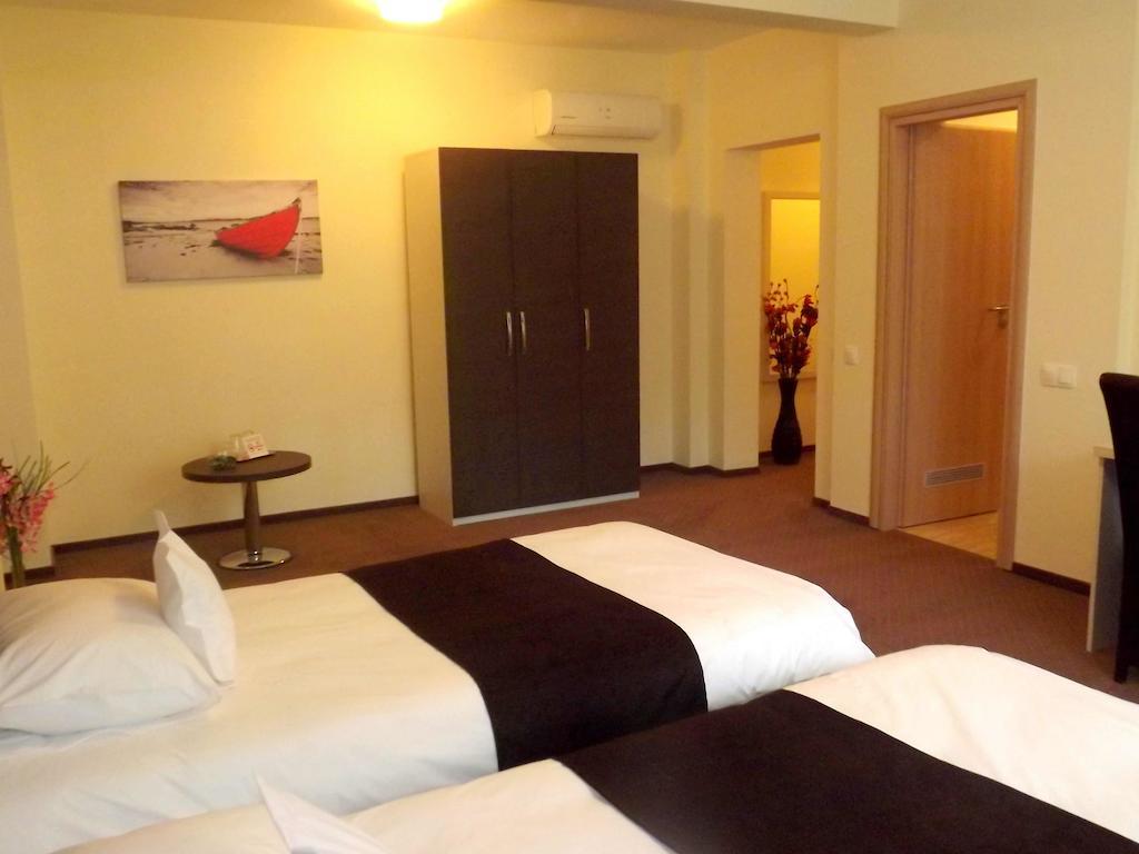 West Plaza Residence Bucureşti Phòng bức ảnh